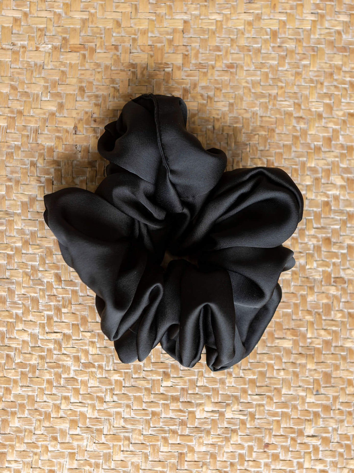 Choux - Noir Satin