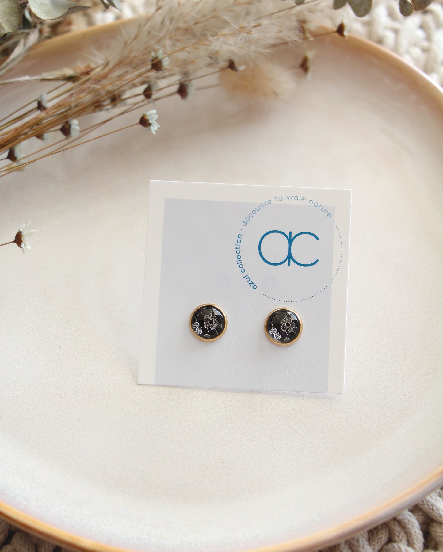 Clous d'oreilles - Johanne NB