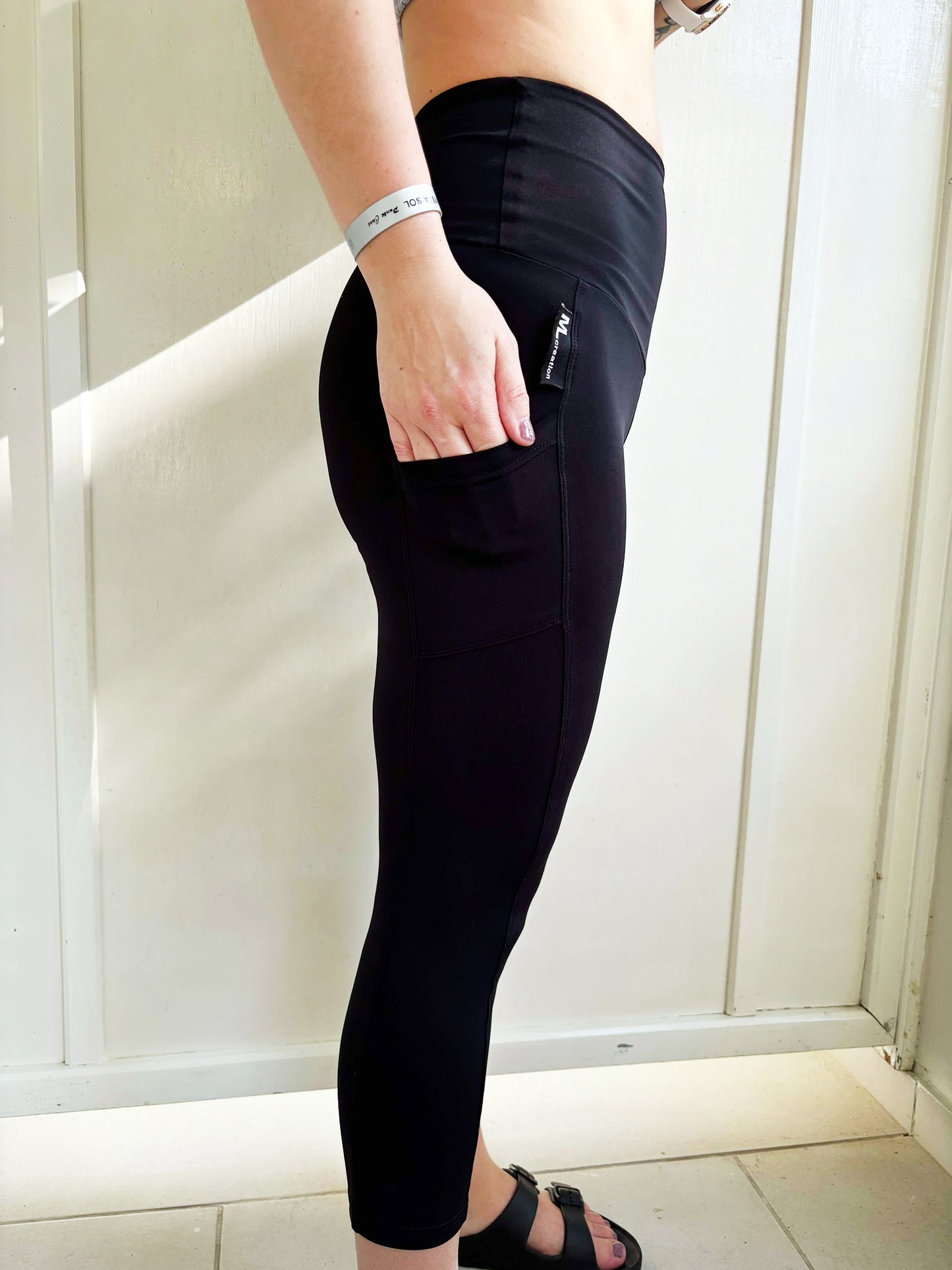 Leggings Run 3/4 - Noir Mât UV.