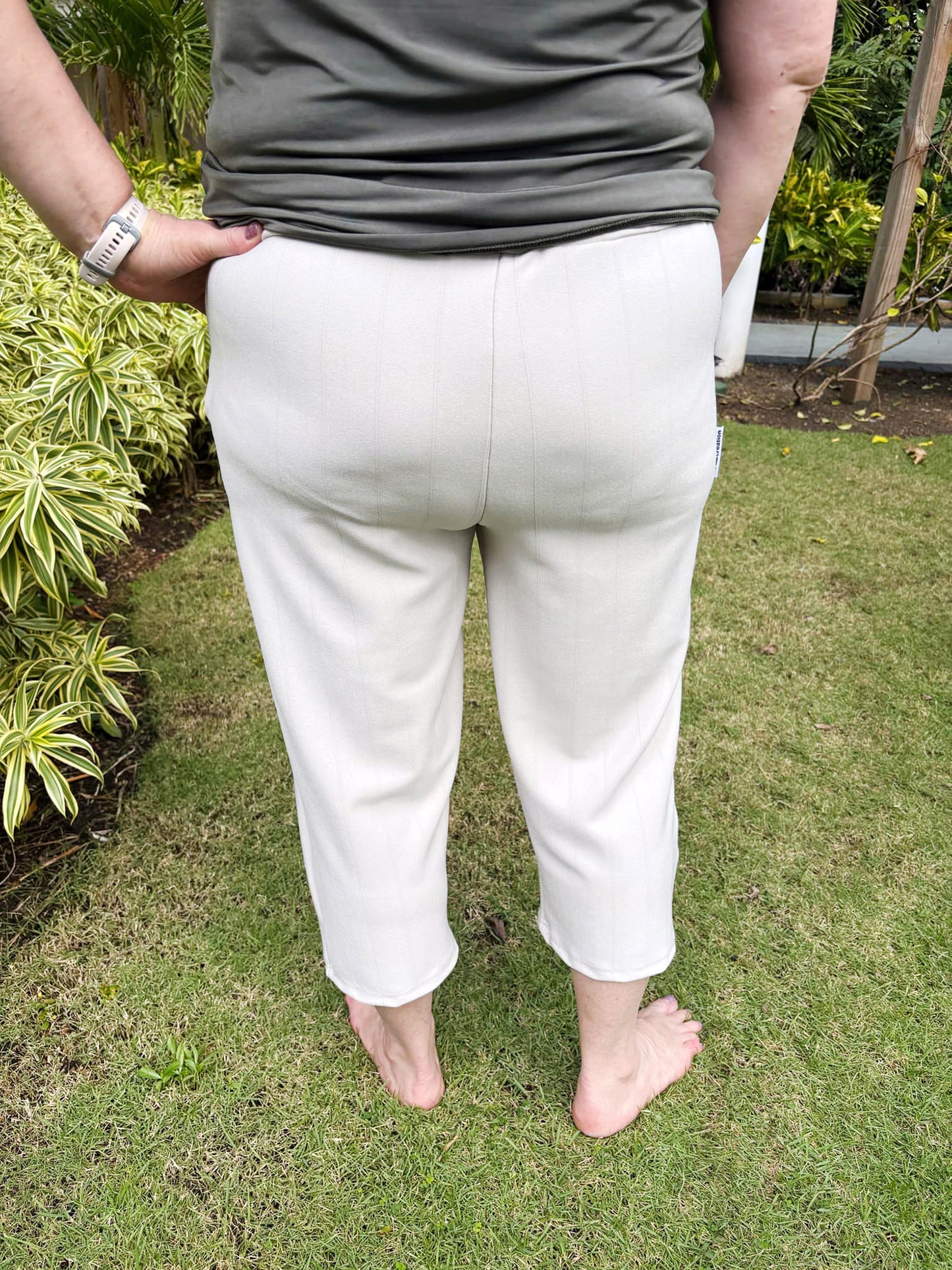 Pantalon Wendy-3/4-Ligné Beige