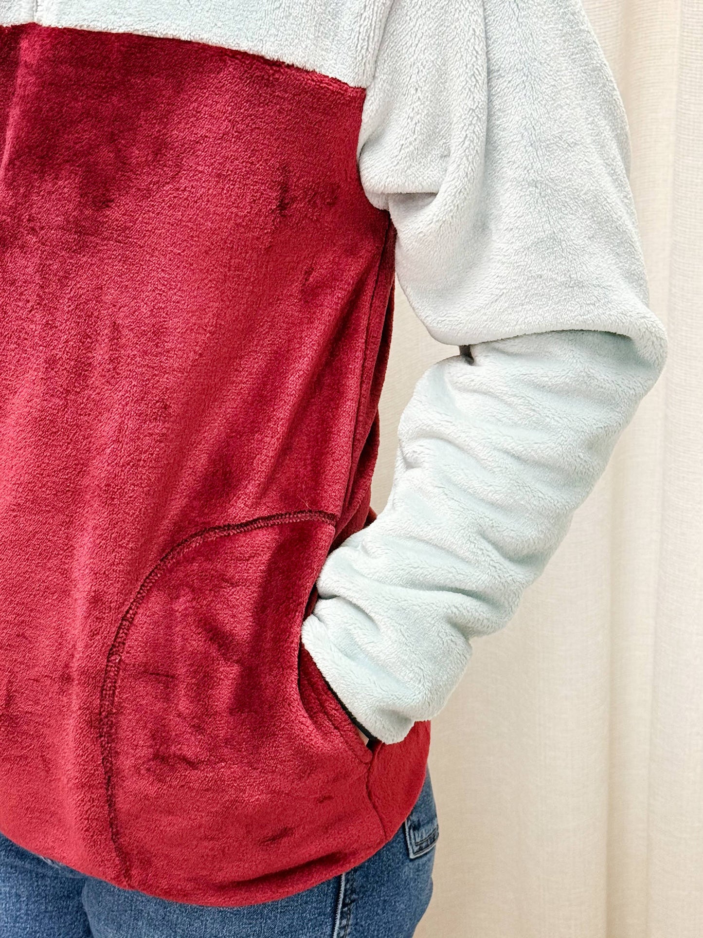 Molleton -Col- Gris pâle/Bourgogne